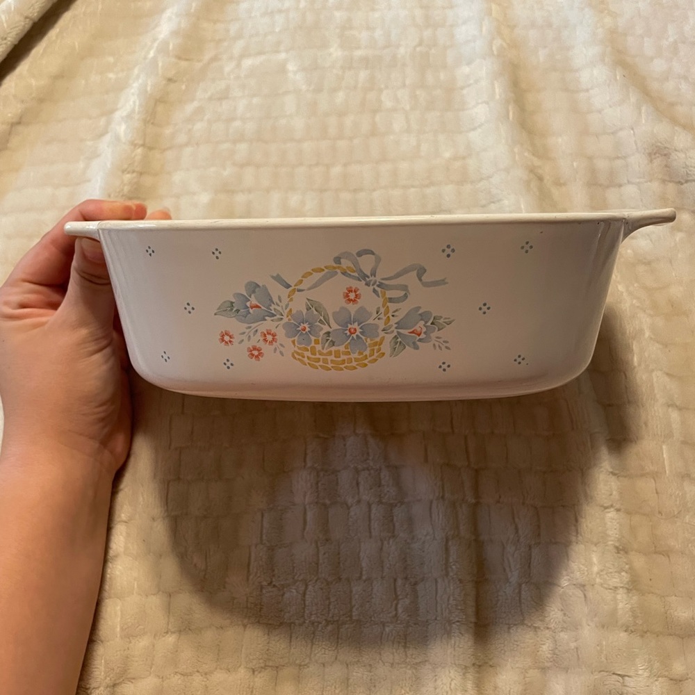 VINTAGE CORNINGWARE